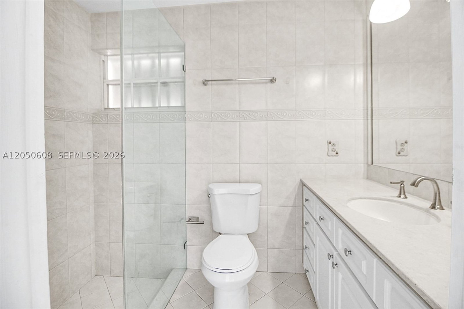 Real estate property located at 19721 122nd Pl, Miami-dade, South Miami Lakes, Miami, FL