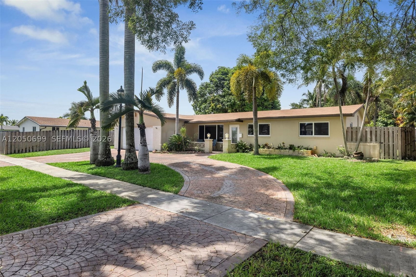 Real estate property located at 8431 Pasadena Blvd, Broward, Pasadena Lakes, Pembroke Pines, FL