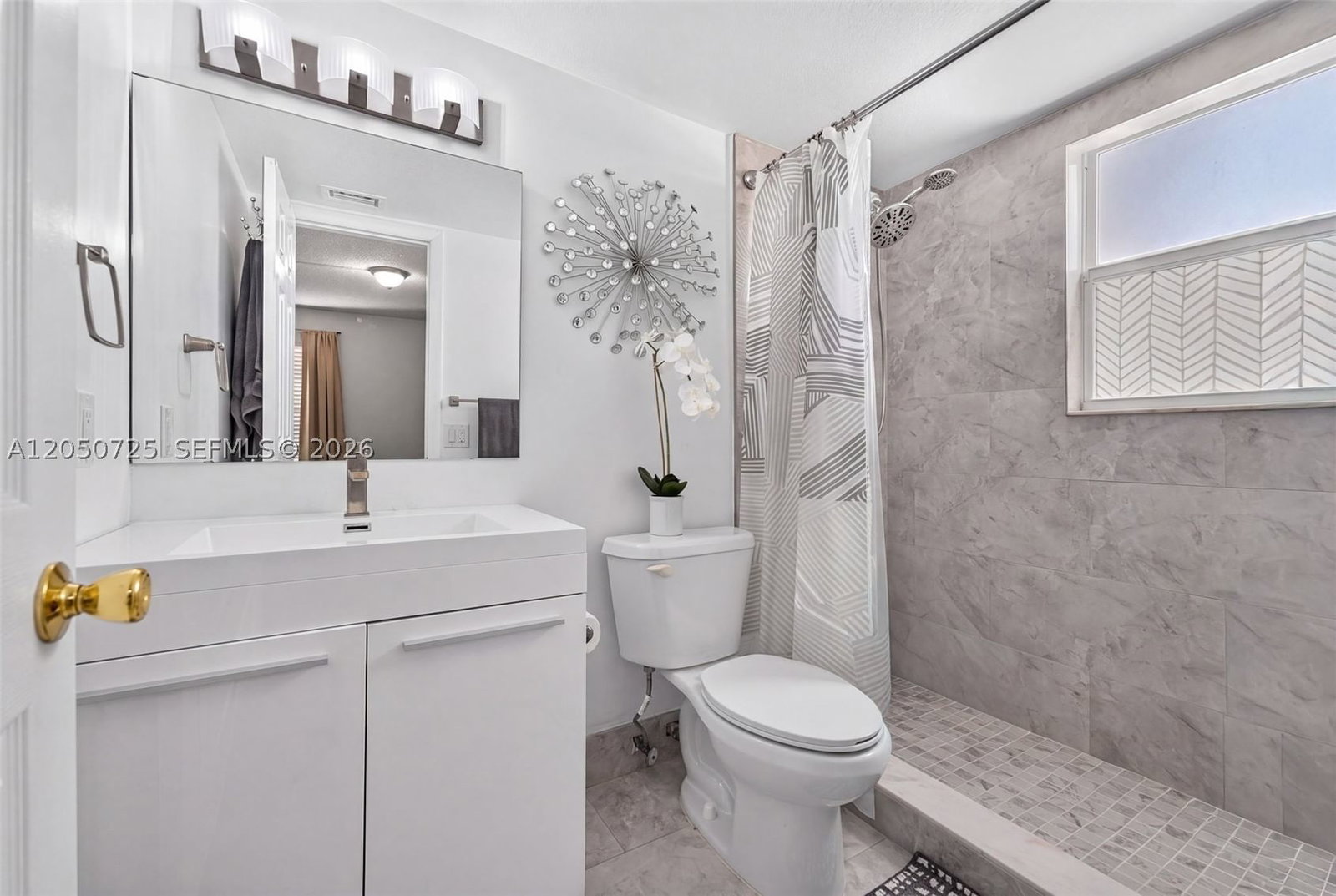 Real estate property located at 6195 18th Ave G212, Miami-dade, Los Suenos Condo, Hialeah, FL