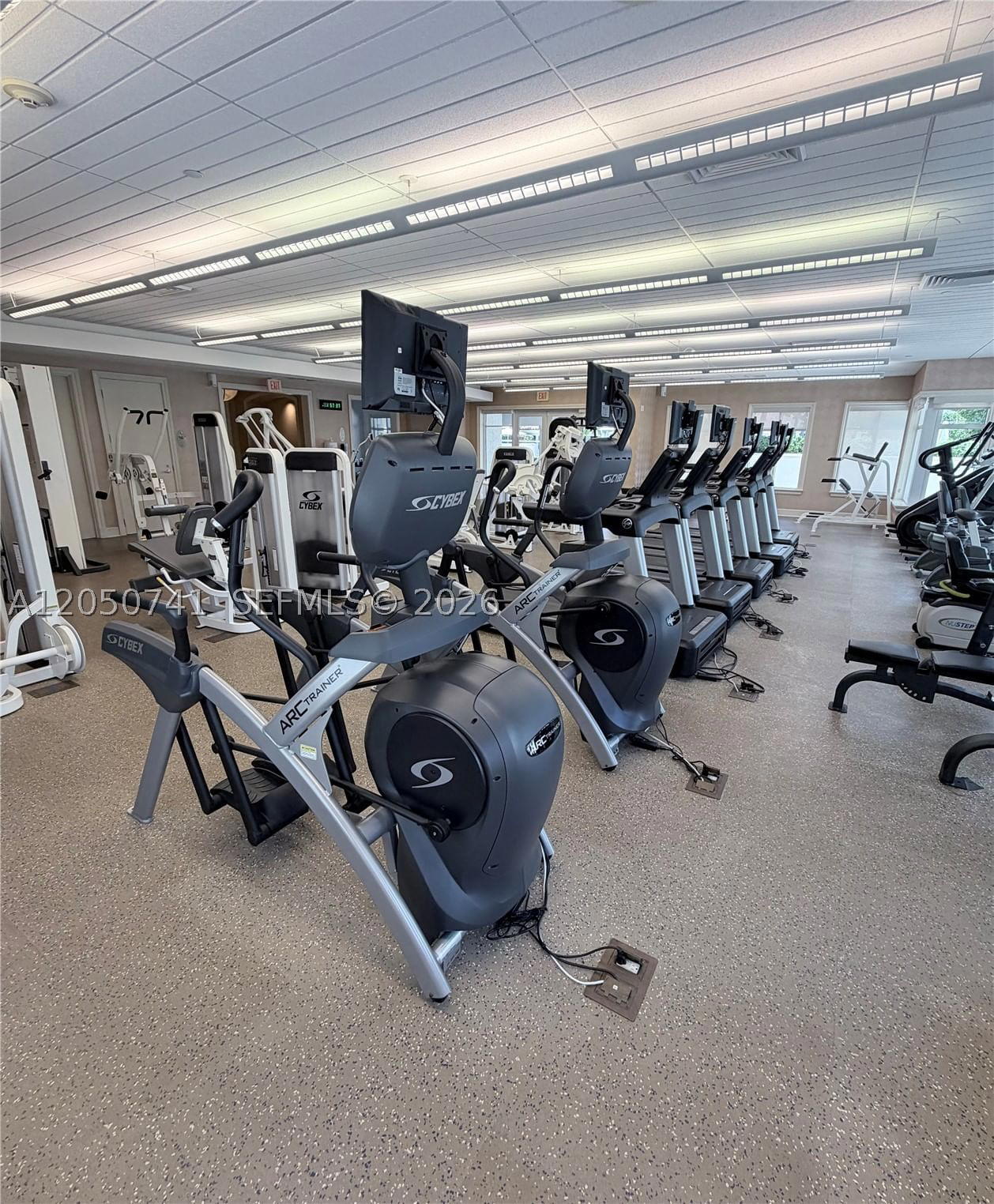 Real estate property located at 20000 Country Club Dr #405, Miami-dade, Turnberry Village, Aventura, FL