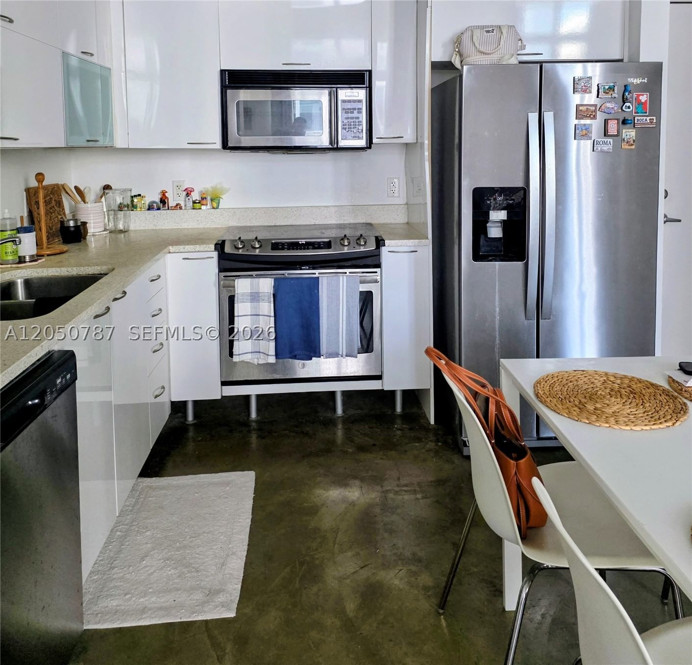 Real estate property located at 234 3rd St UPH09, Miami-dade, The Loft Downtown Condo, Miami, FL