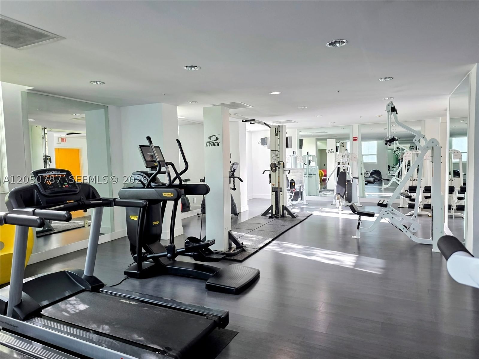Real estate property located at 234 3rd St UPH09, Miami-dade, The Loft Downtown Condo, Miami, FL