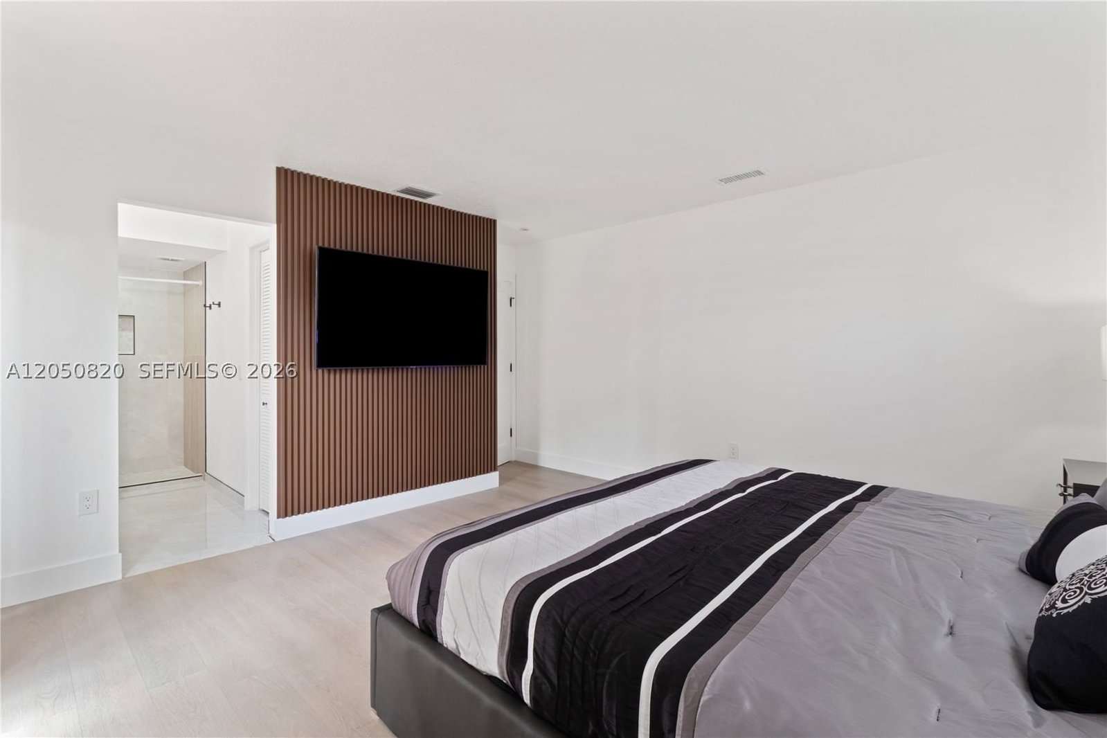 Real estate property located at 10626 148th Ave Dr, Miami-dade, Juniper At The Hammocks, Miami, FL