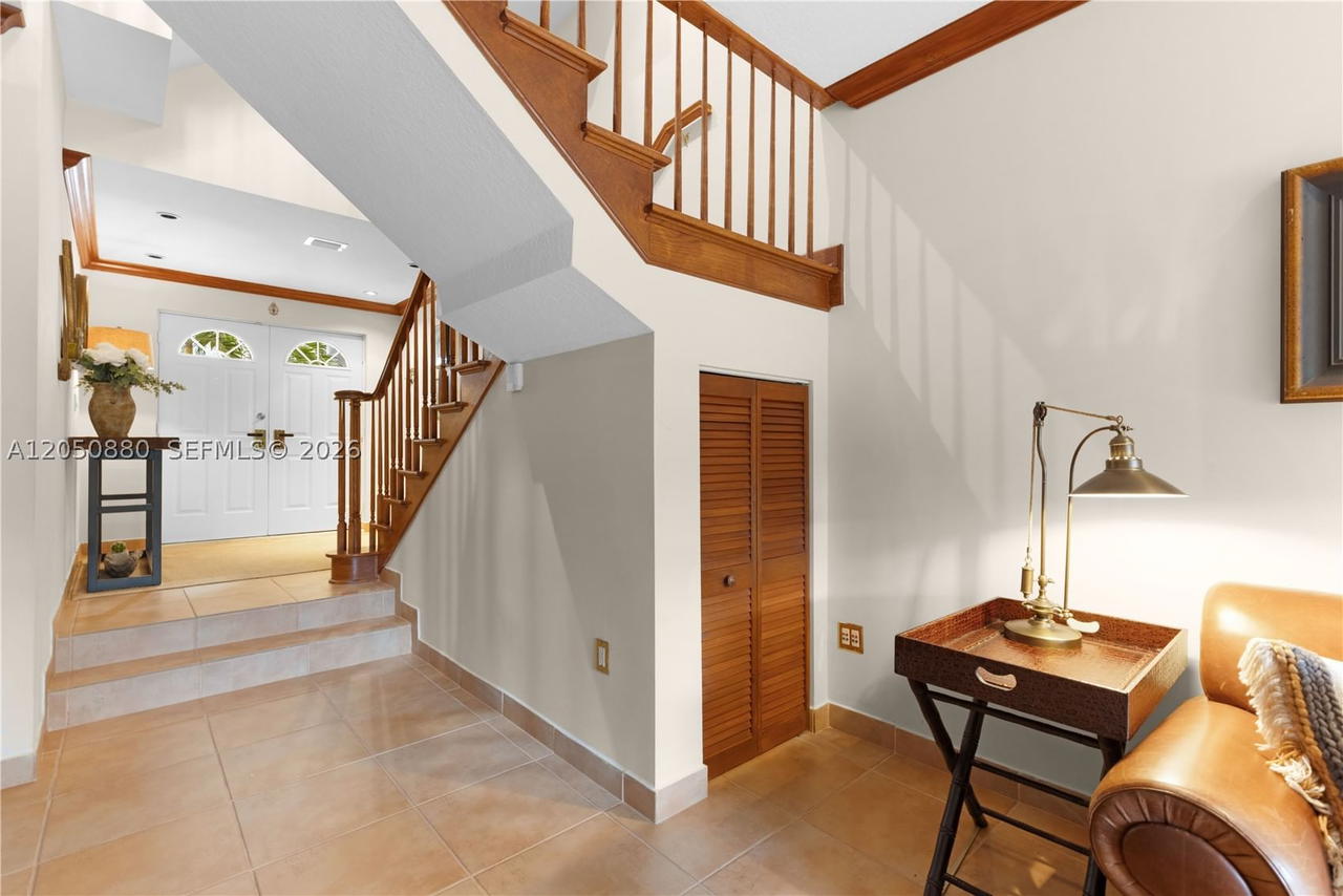 Real estate property located at 21399 Marina Cove Cir M-15, Miami-dade, Marina Cove At Harbor Vil, Aventura, FL