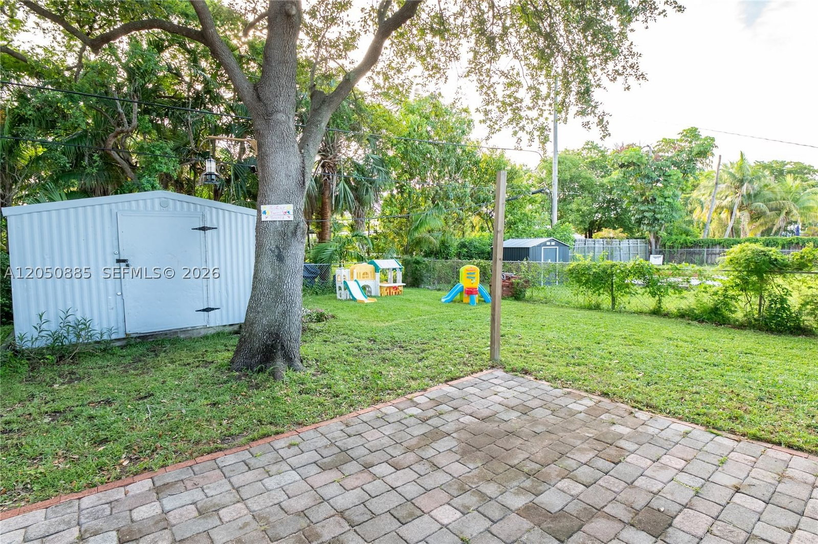 Real estate property located at 5030 113th Ct, Miami-dade, Westwood Lake 4th Addn, Miami, FL
