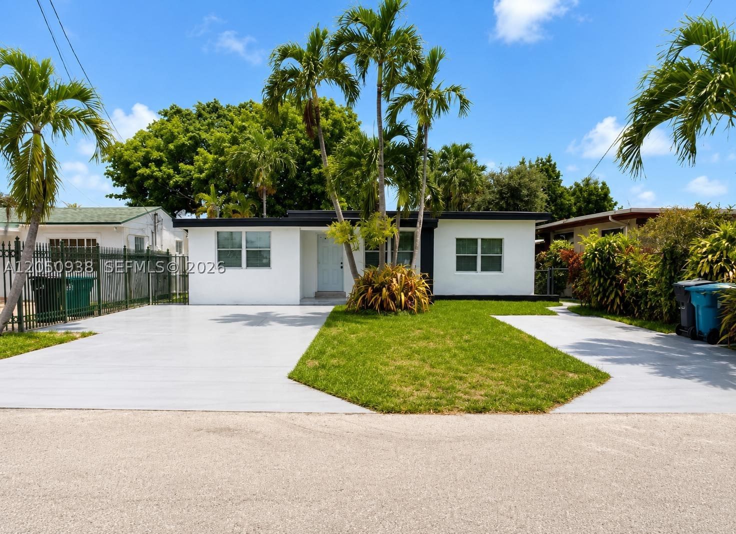 Real estate property located at 7239 3rd St, Miami-dade, Winona Park 1st Addn, Miami, FL