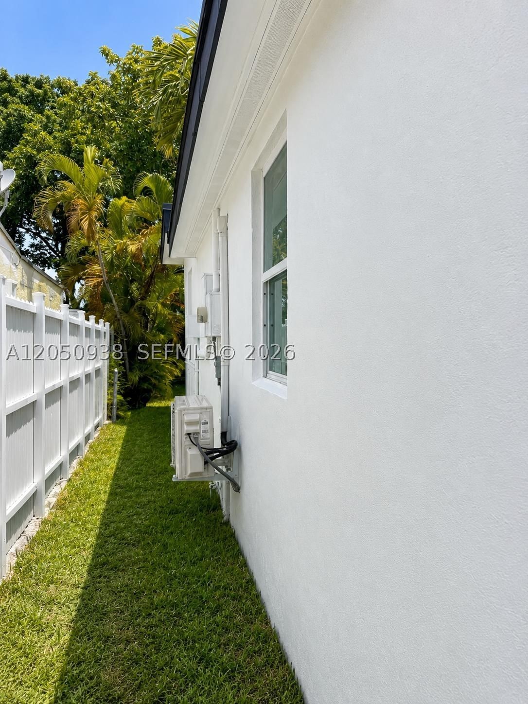 Real estate property located at 7239 3rd St, Miami-dade, Winona Park 1st Addn, Miami, FL