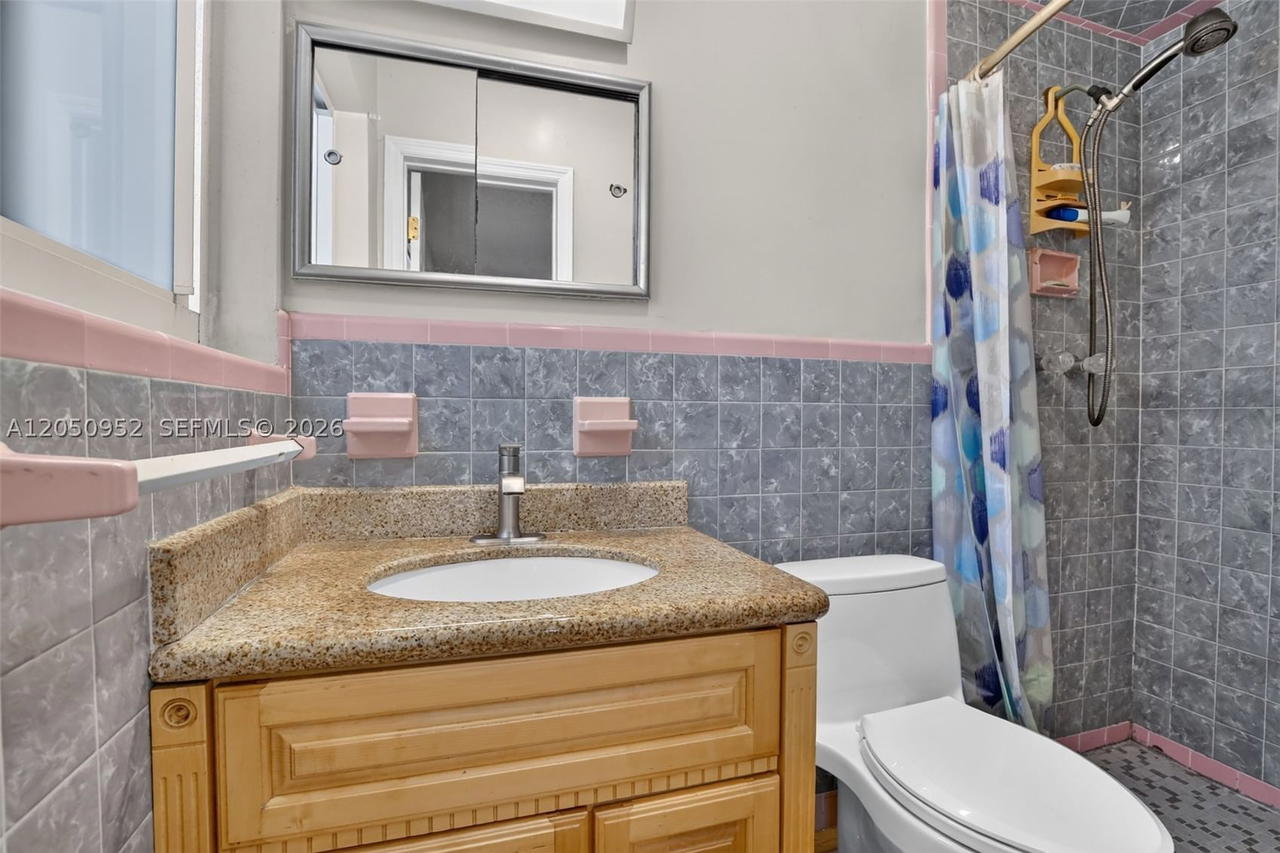 Real estate property located at 206 32nd Ave, Broward, Orangebrook Golf Estates, Hollywood, FL