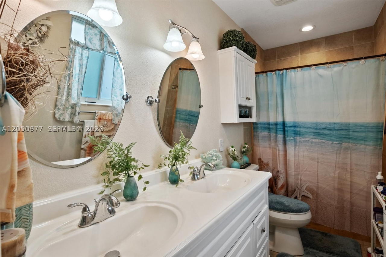 Real estate property located at 2251 87th Ave, Broward, Pasadena Lakes West, Pembroke Pines, FL
