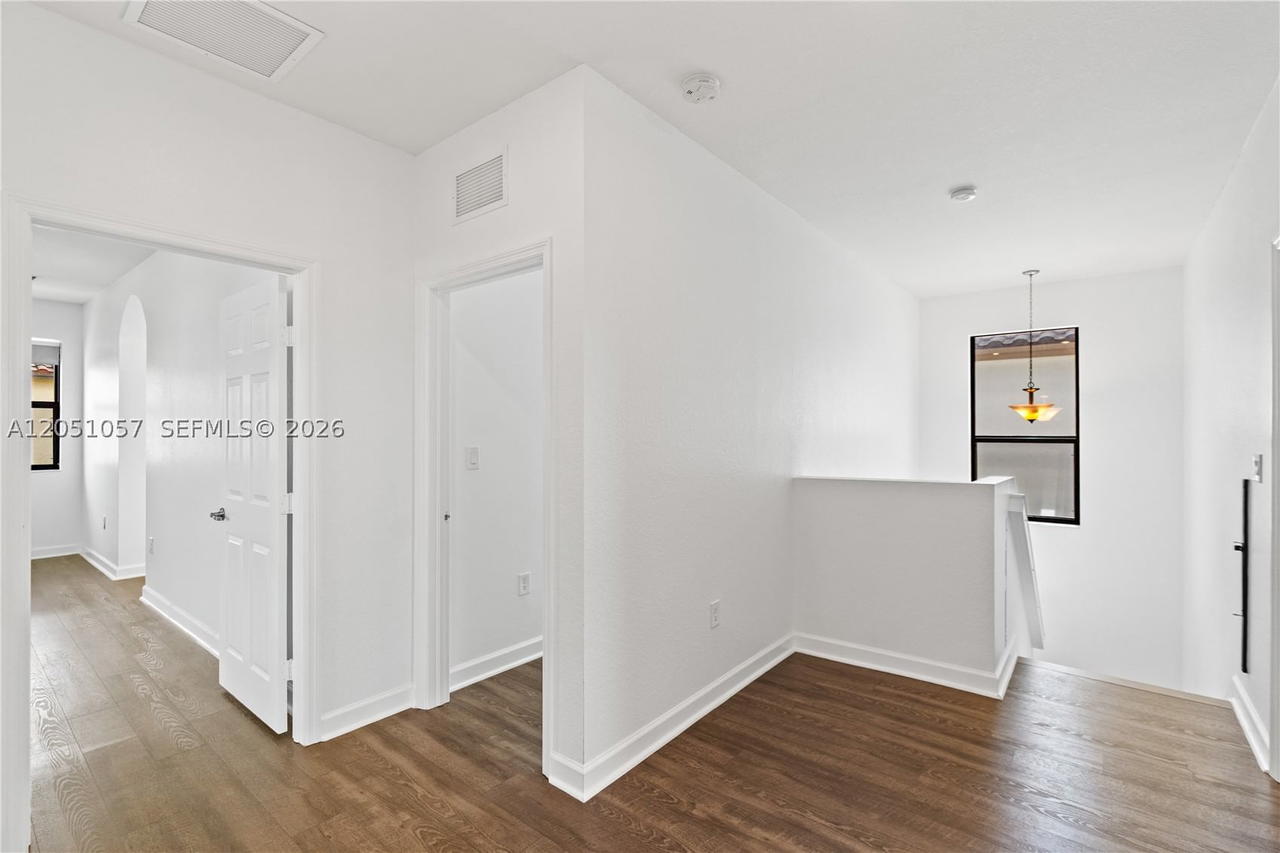 Real estate property located at 3573 93rd Pl, Miami-dade, Bonterra, Hialeah, FL