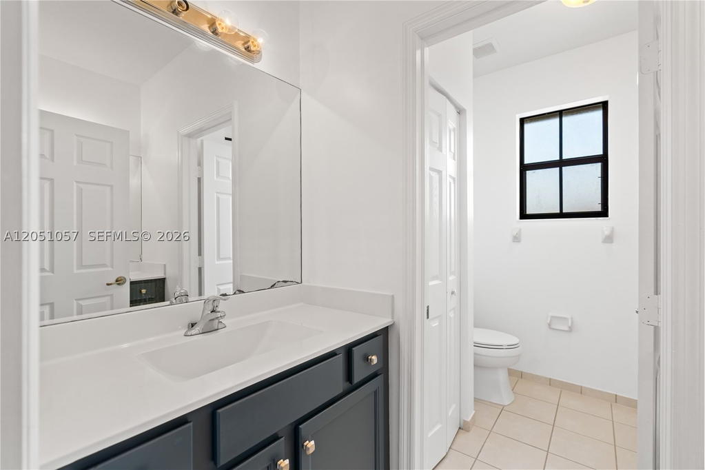 Real estate property located at 3573 93rd Pl, Miami-dade, Bonterra, Hialeah, FL