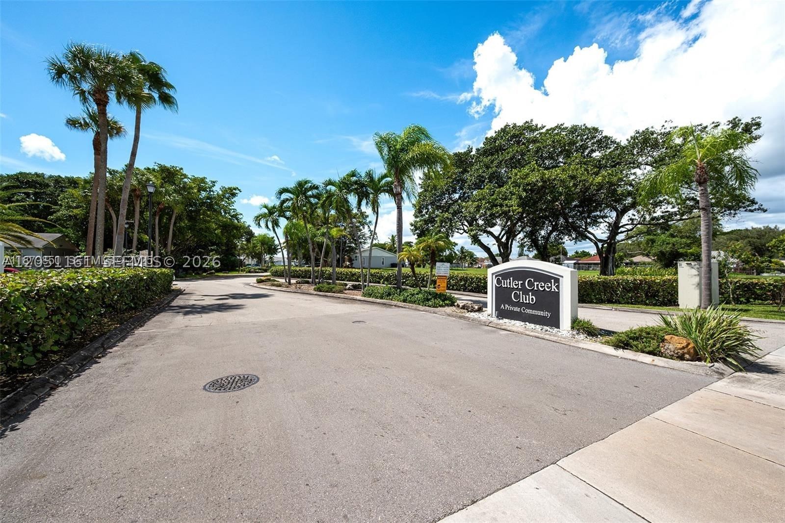 Real estate property located at 10350 208th Ter, Miami-dade, Cutler Creek Club Sec 2 A, Cutler Bay, FL