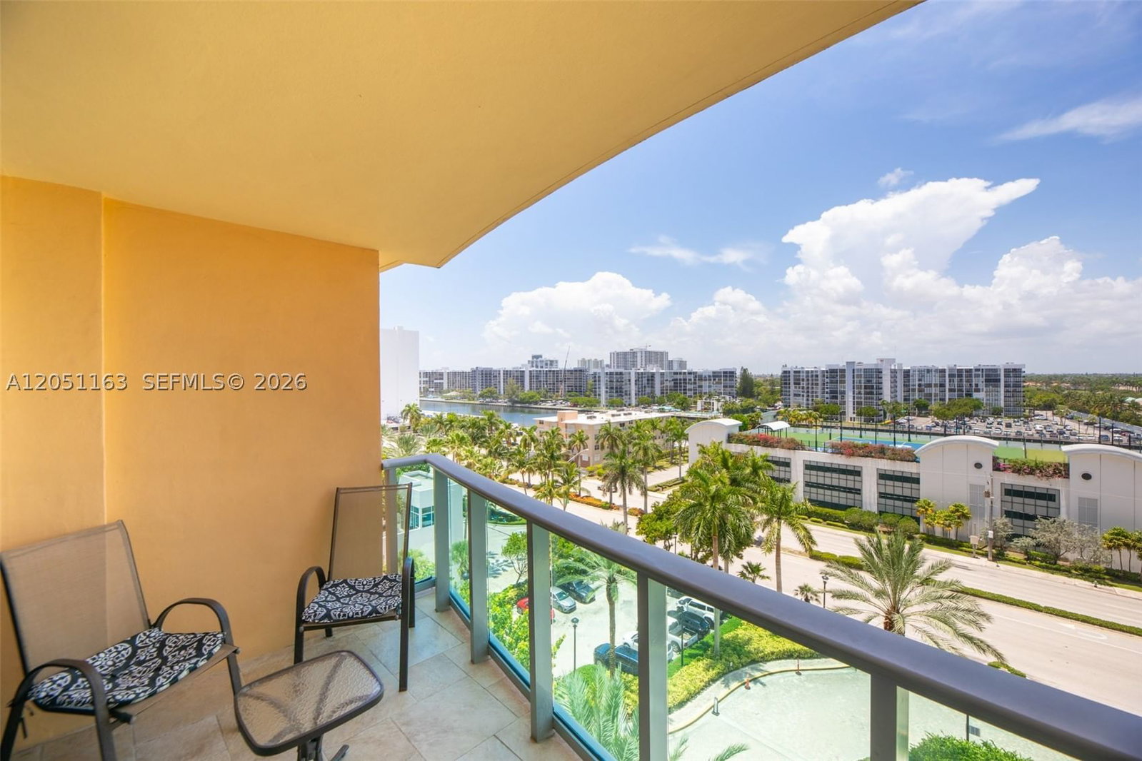 Real estate property located at 2501 Ocean Dr #828, Broward, Wave Condo, Hollywood, FL