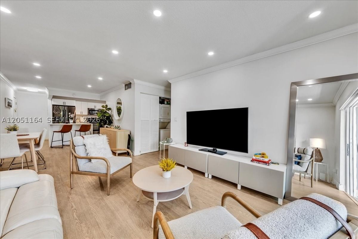 Real estate property located at 9225 87th Ave A12, Miami-dade, Inwood Condo, Miami, FL