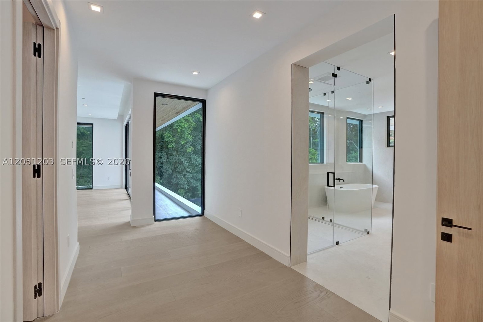 Real estate property located at 4640 Sunset Dr, Miami-dade, Coral Gables Bisc Bay, Miami, FL