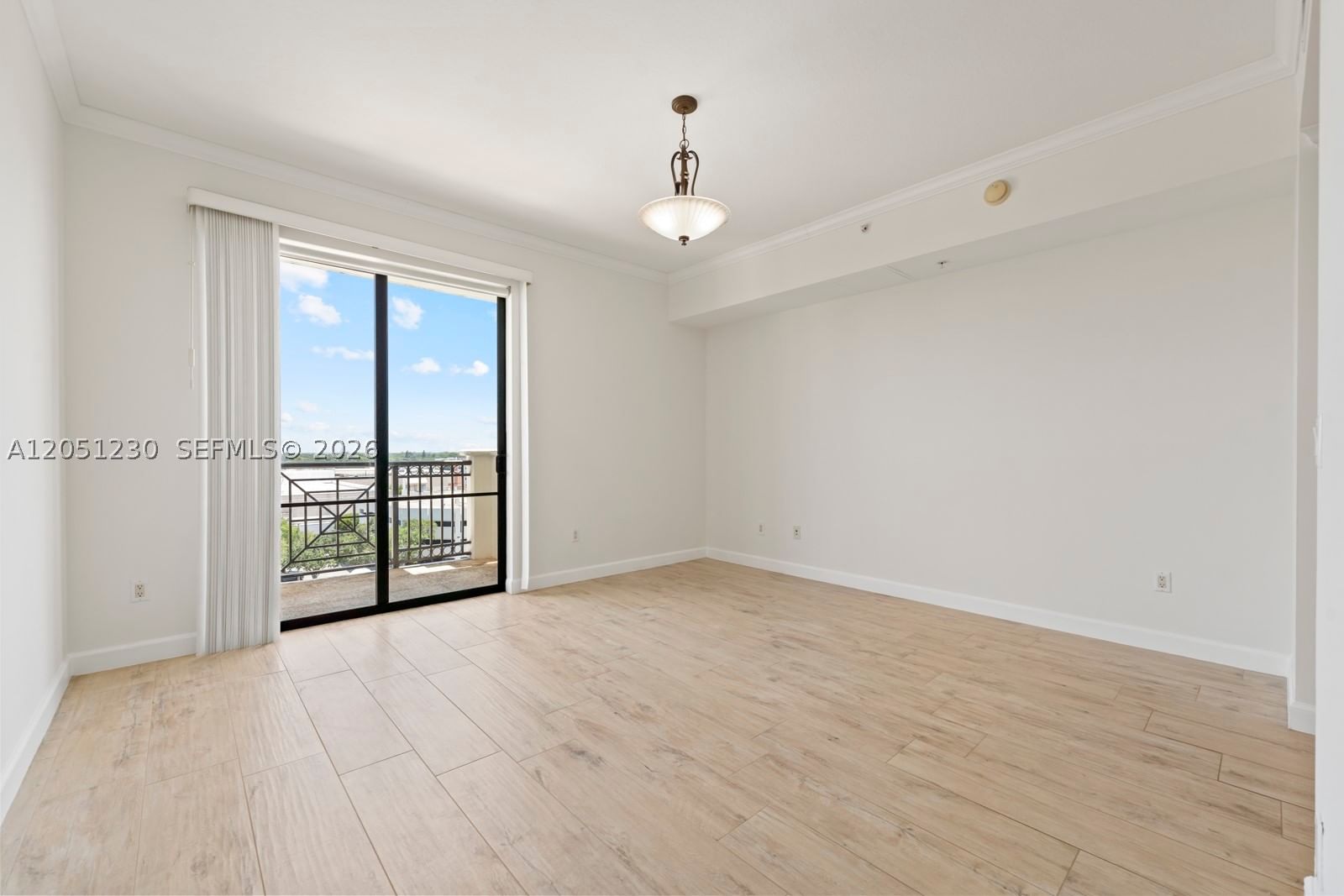 Real estate property located at 8390 72nd Ave #702, Miami-dade, Colonnade At Dadeland Se, Miami, FL