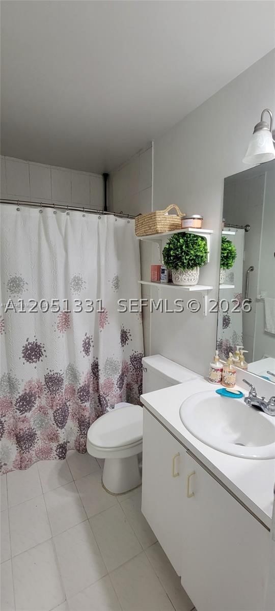 Real estate property located at 7121 129th Ave #5, Miami-dade, Greentree Condo Ii, Miami, FL