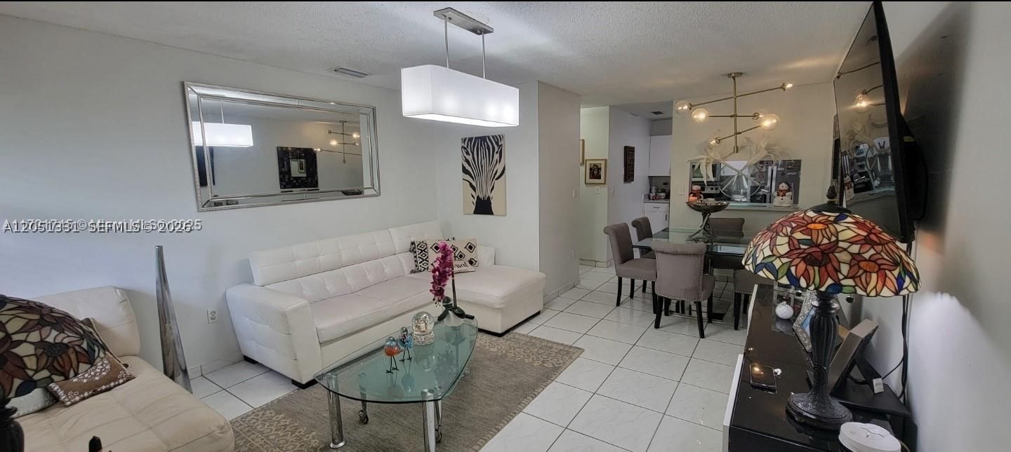 Real estate property located at 7121 129th Ave #5, Miami-dade, Greentree Condo Ii, Miami, FL