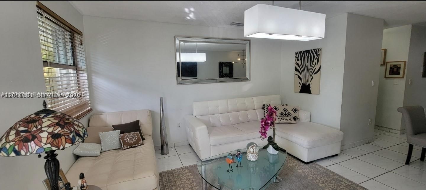 Real estate property located at 7121 129th Ave #5, Miami-dade, Greentree Condo Ii, Miami, FL