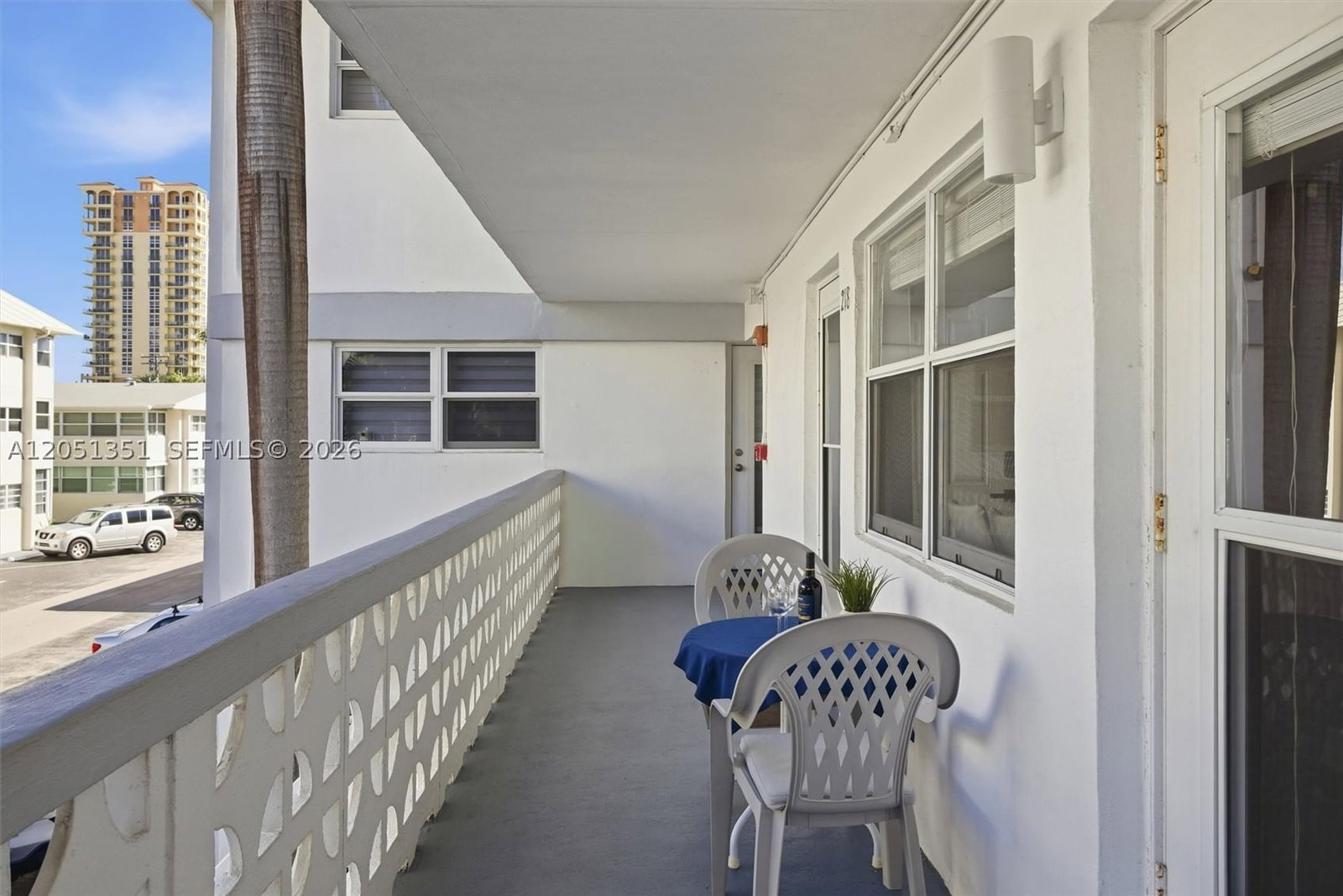 Real estate property located at 3133 Ocean Dr #218, Broward, Ambassador South Co-op, Hallandale Beach, FL