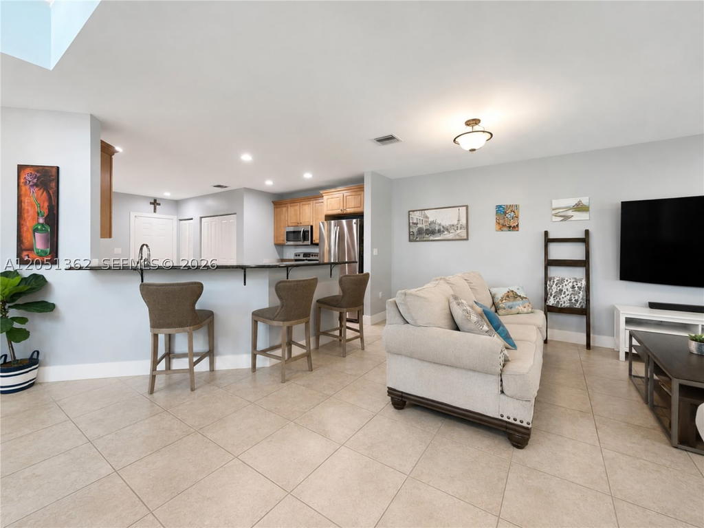 Real estate property located at 2908 Hidden Harbour Ct, Broward, Cape Fear, Dania Beach, FL