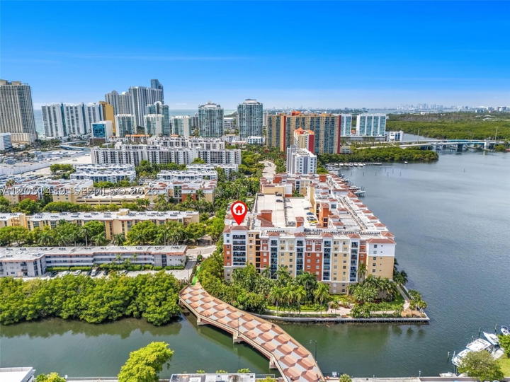 Real estate property located at 17150 Bay Rd #2814, Miami-dade, Porto Bellagio Condo, Sunny Isles Beach, FL