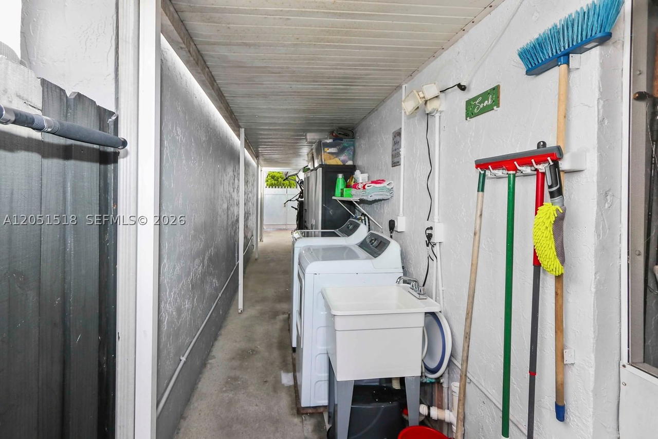 Real estate property located at 2884 75th St, Miami-dade, Amend Plt El Prado Countr, Hialeah, FL