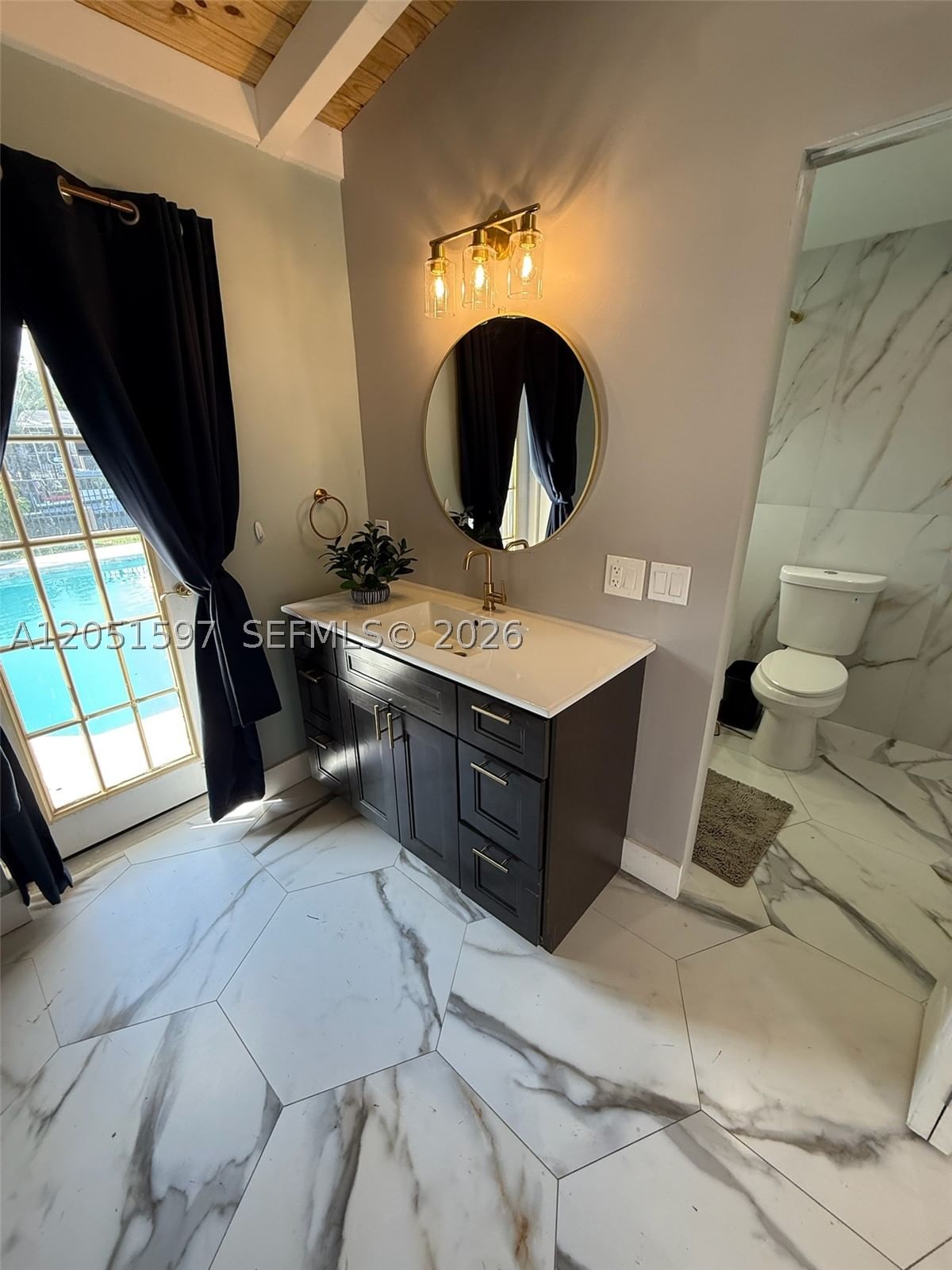 Real estate property located at 2443 Tortugas Ln, Broward, Lauderdale Isles No 2-blk, Fort Lauderdale, FL