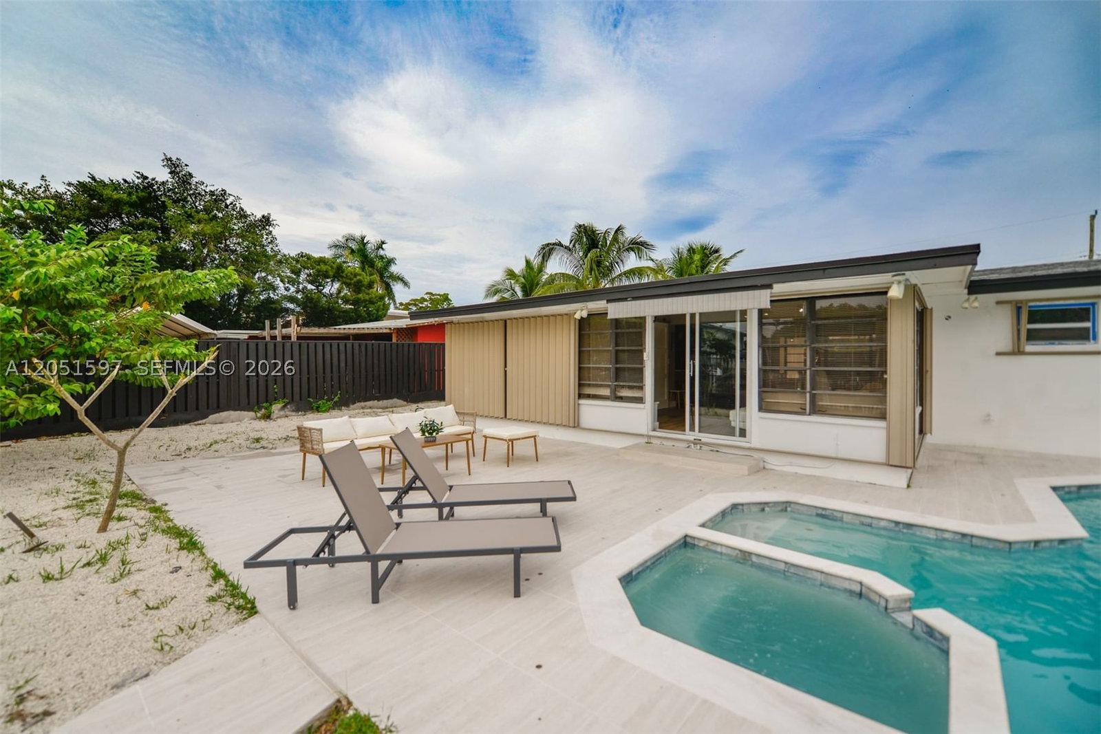 Real estate property located at 2443 Tortugas Ln, Broward, Lauderdale Isles No 2-blk, Fort Lauderdale, FL