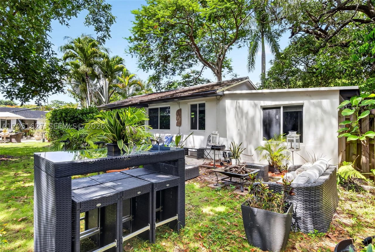Real estate property located at 467 129th St, Miami-dade, Griffing Bisc Park Est, North Miami, FL