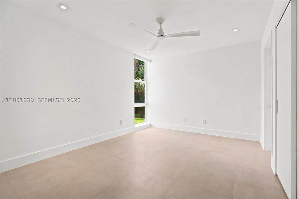 Real estate property located at 10420 64th St, Miami-dade, Miller Drive Estates, Miami, FL