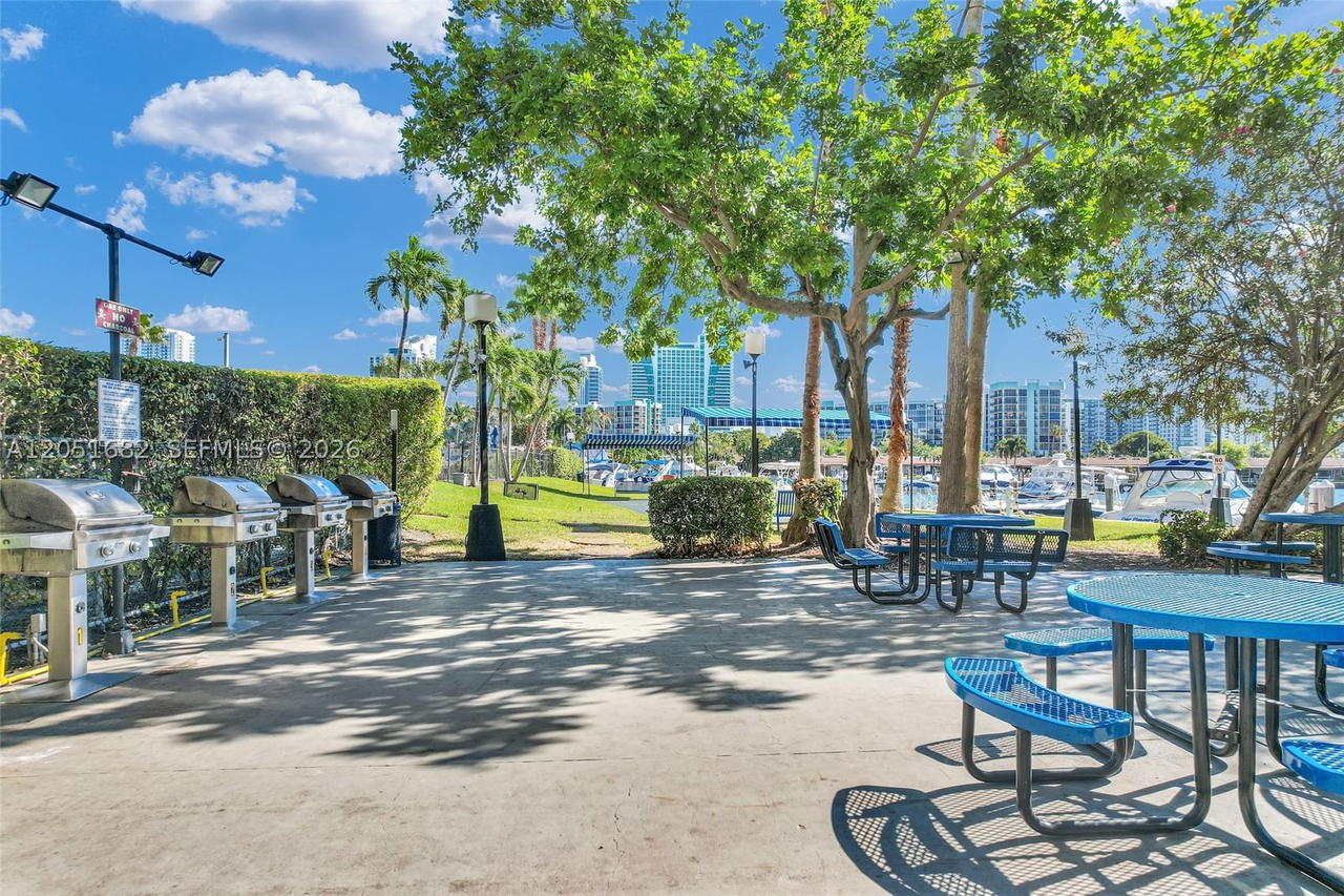 Real estate property located at 2500 Parkview Dr #2411, Broward, Olympus Condo Phase, Hallandale Beach, FL