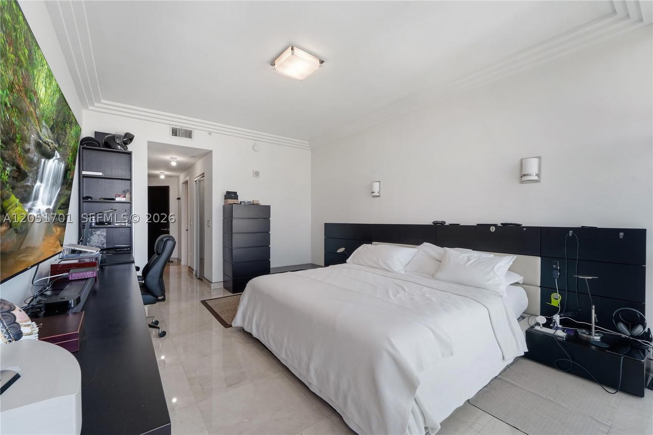 Real estate property located at 3131 188th St #1-901, Miami-dade, The Atrium At Aventura Co, Aventura, FL