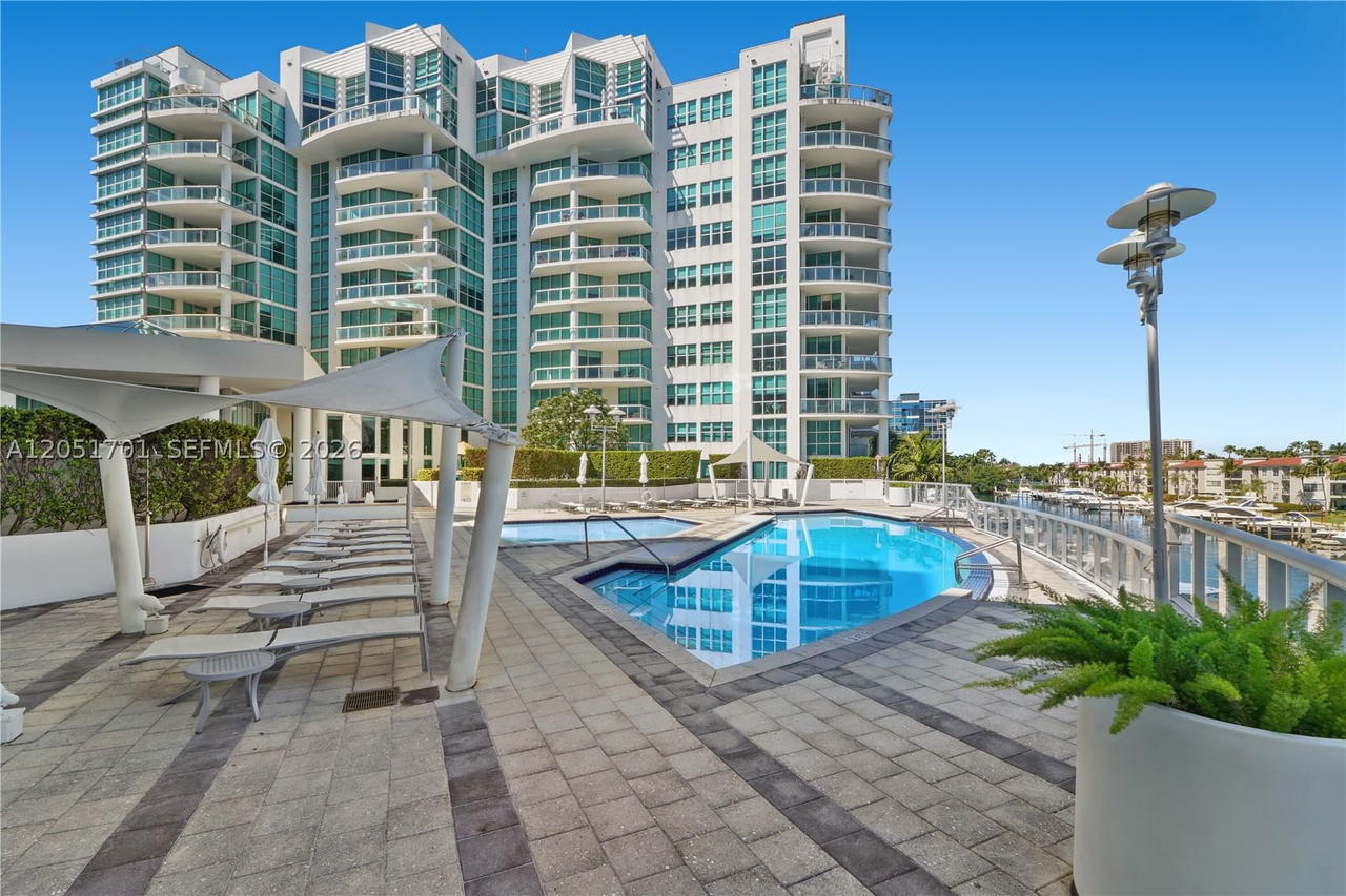 Real estate property located at 3131 188th St #1-901, Miami-dade, The Atrium At Aventura Co, Aventura, FL