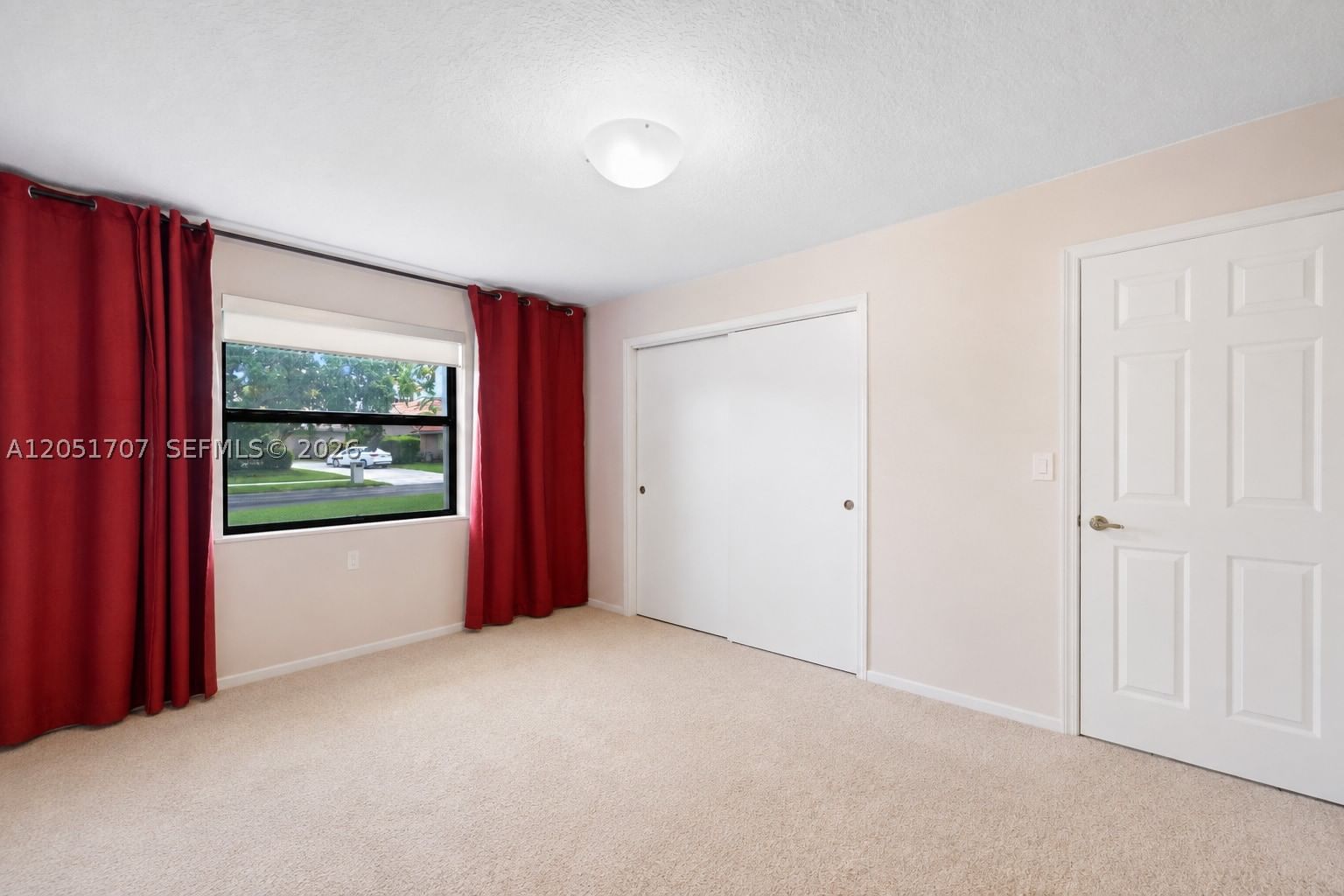 Real estate property located at 5521 Hawkes Bluff Ave, Broward, Hawkes Bluff, Davie, FL