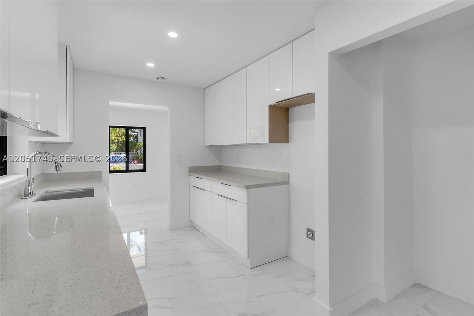 Real estate property located at 12846 49th Ter, Miami-dade, Royale Green Sec 2, Miami, FL