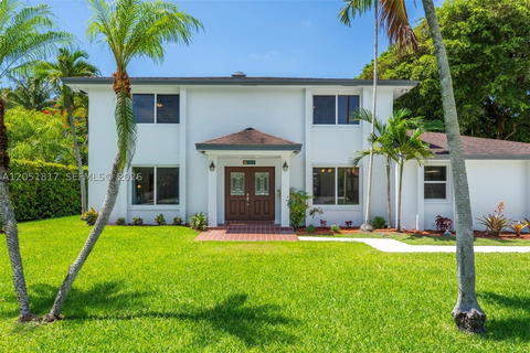Real estate property located at 8744 176th Ter, Miami-dade, Pinewood Estates Second A, Palmetto Bay, FL