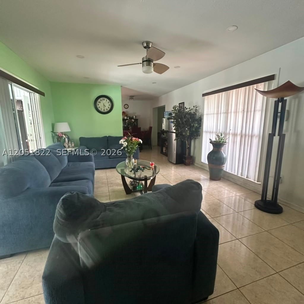 Real estate property located at 930 180th Ter, Miami-dade, Scott Lake Manor Sec 2, Miami Gardens, FL