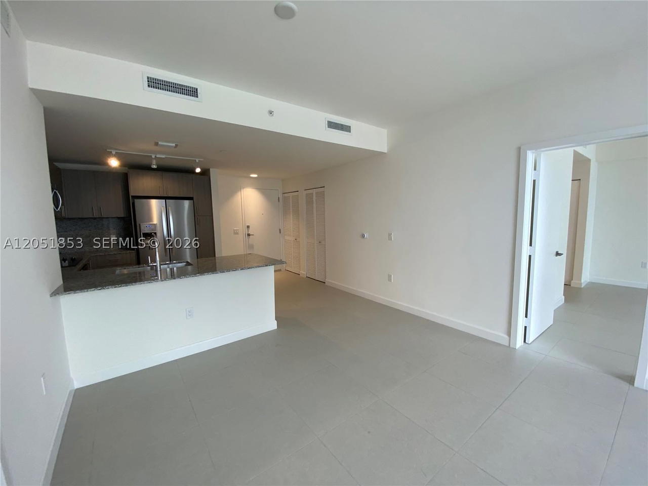Real estate property located at 5350 84th Ave #706, Miami-dade, 5350 Park Condo, Doral, FL