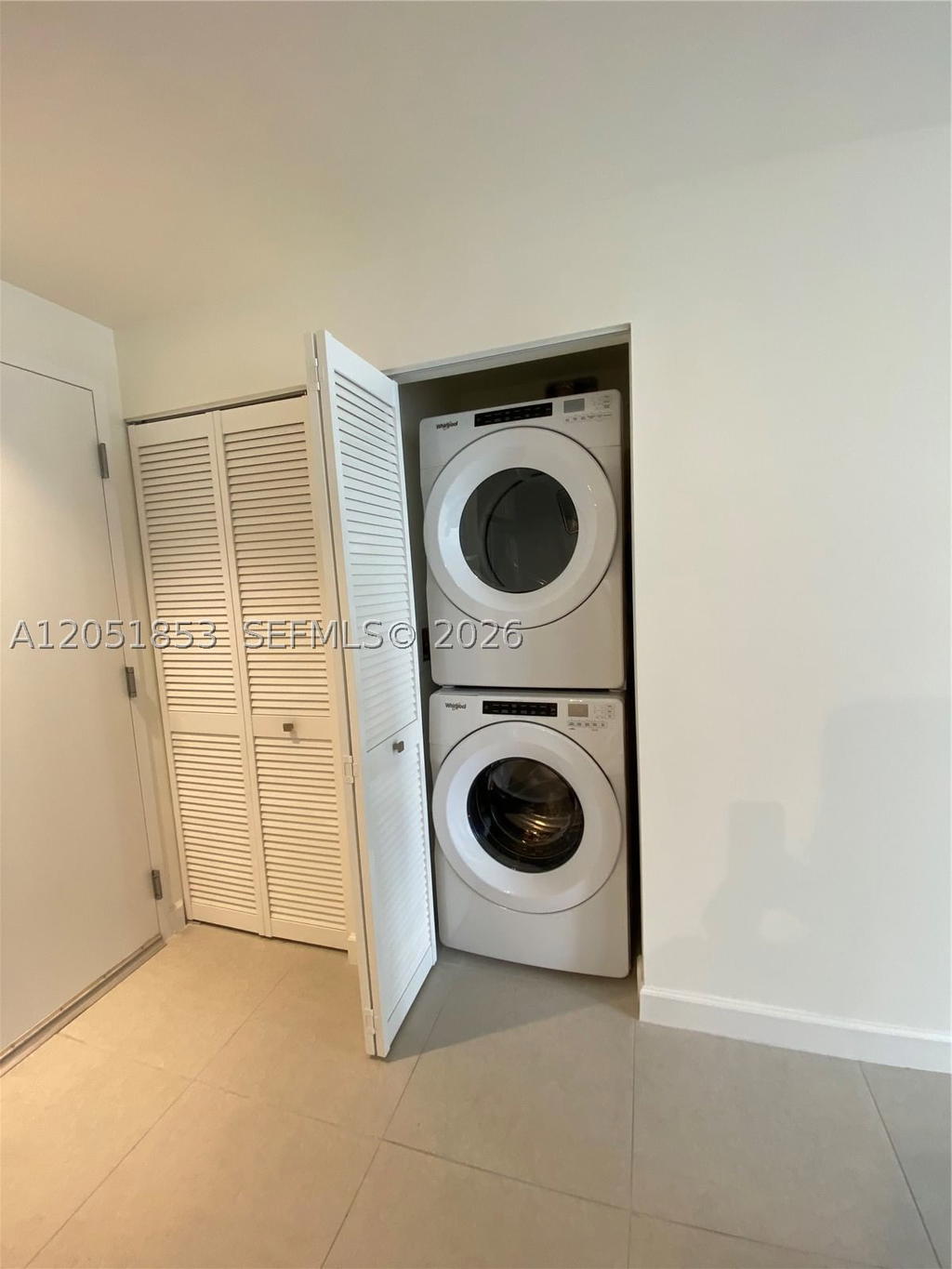Real estate property located at 5350 84th Ave #706, Miami-dade, 5350 Park Condo, Doral, FL