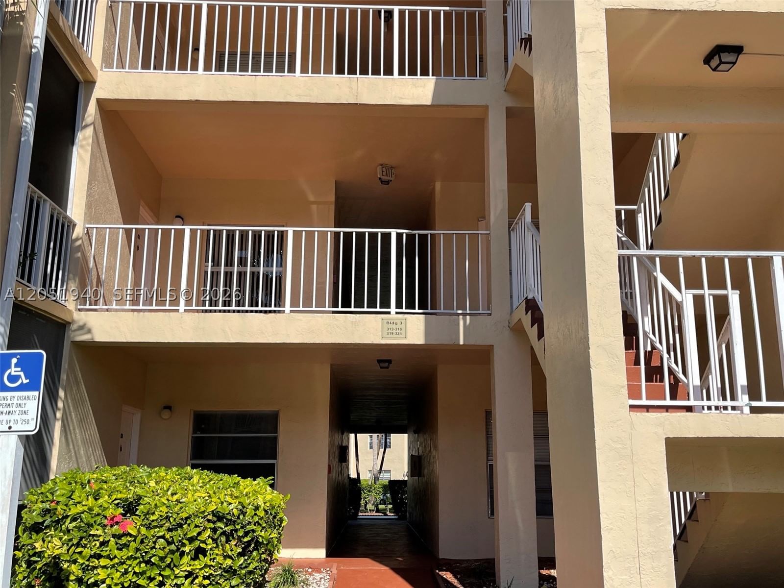 Real estate property located at 15290 106th Ln #317, Miami-dade, Hammocks Trails Condo, Miami, FL