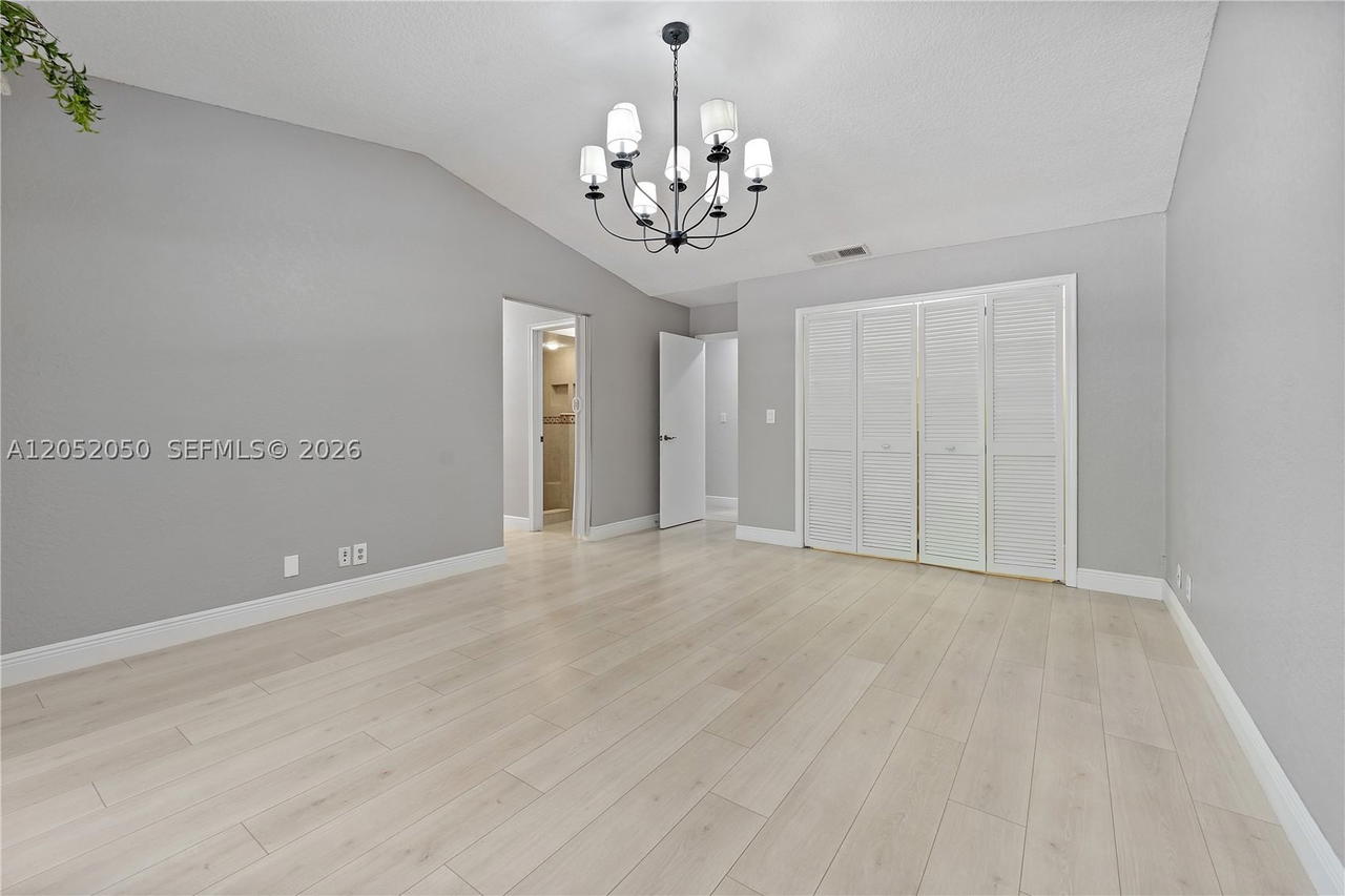 Real estate property located at 6307 Silk Oak Cir, Broward, Woodlands Sec Eight, Tamarac, FL