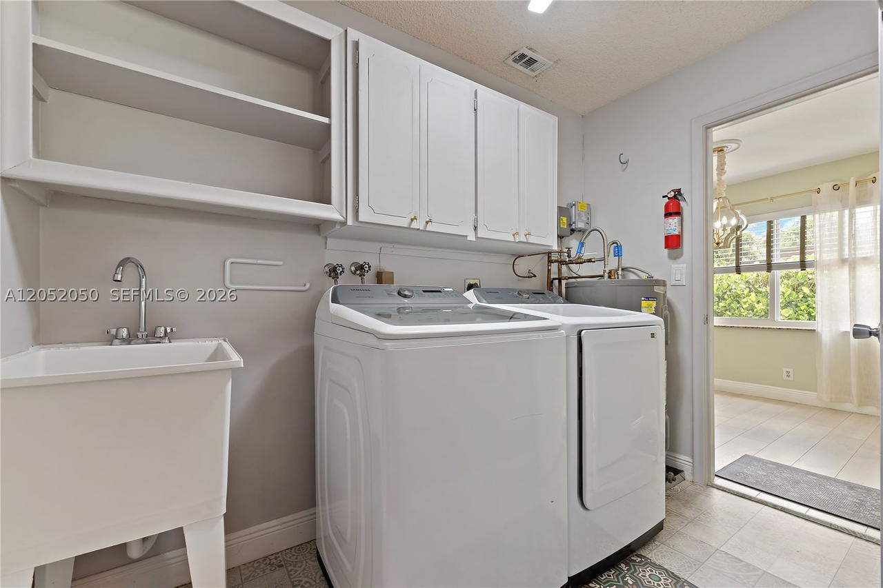Real estate property located at 6307 Silk Oak Cir, Broward, Woodlands Sec Eight, Tamarac, FL