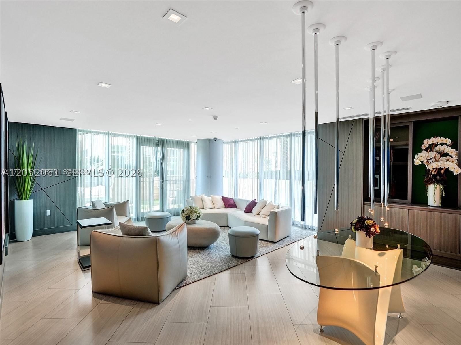Real estate property located at 330 Sunny Isles Blvd #5-2401, Miami-dade, Parque Towers Condo, Sunny Isles Beach, FL