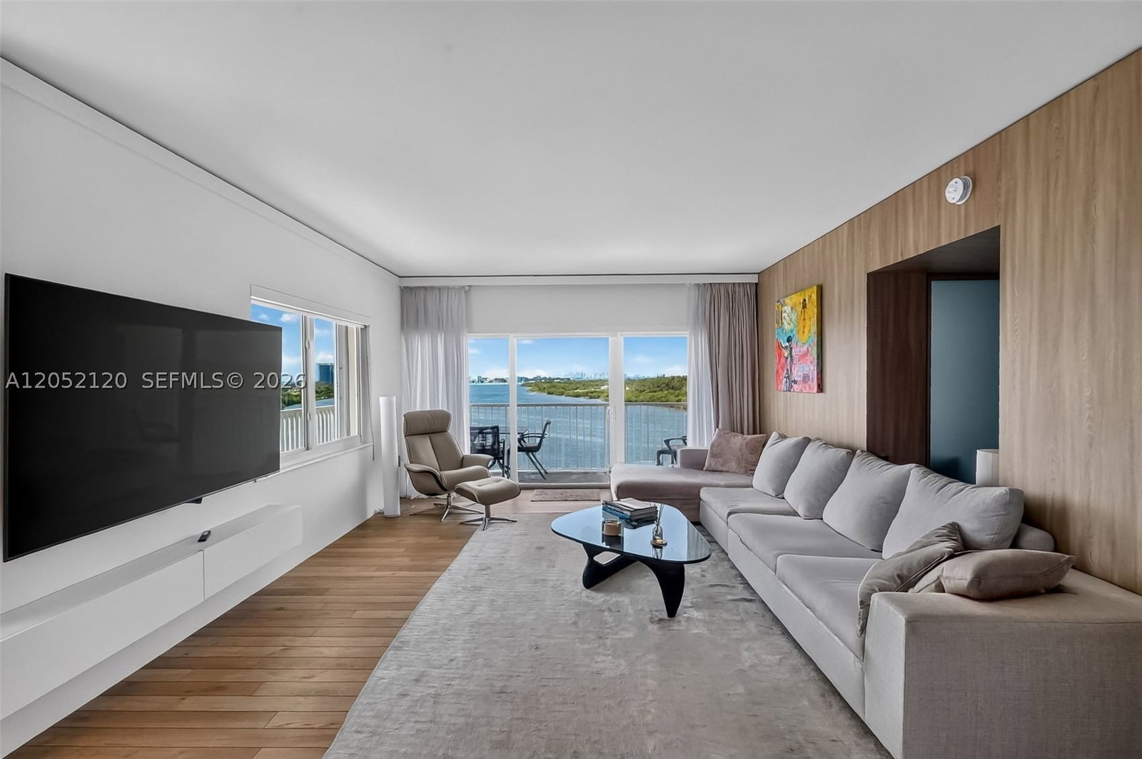 Real estate property located at 300 Bayview Dr #916, Miami-dade, Arlen House Condo, Sunny Isles Beach, FL