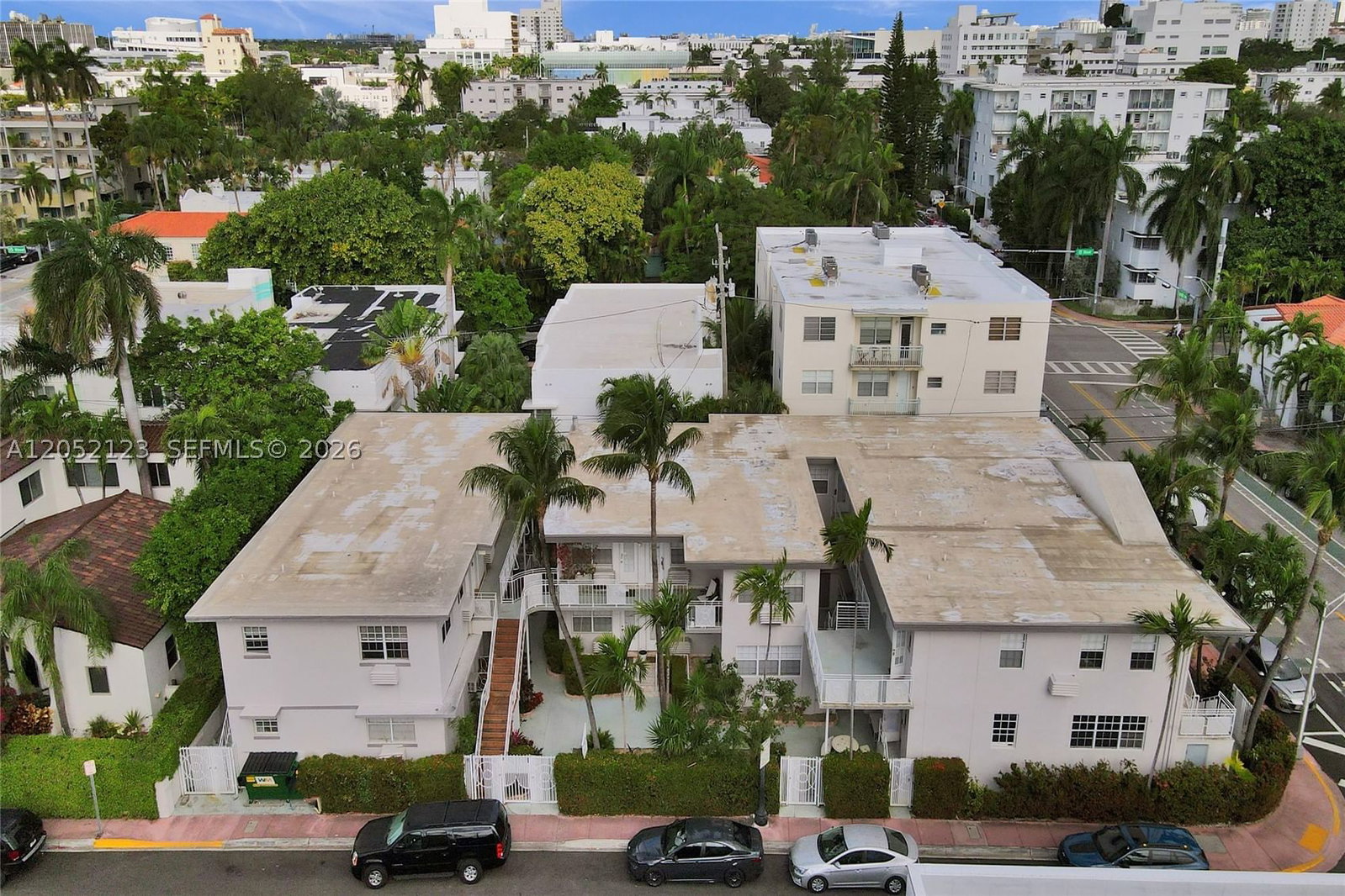 Real estate property located at 717 Espanola Way #205, Miami-dade, Espanola Way Villas Condo, Miami Beach, FL