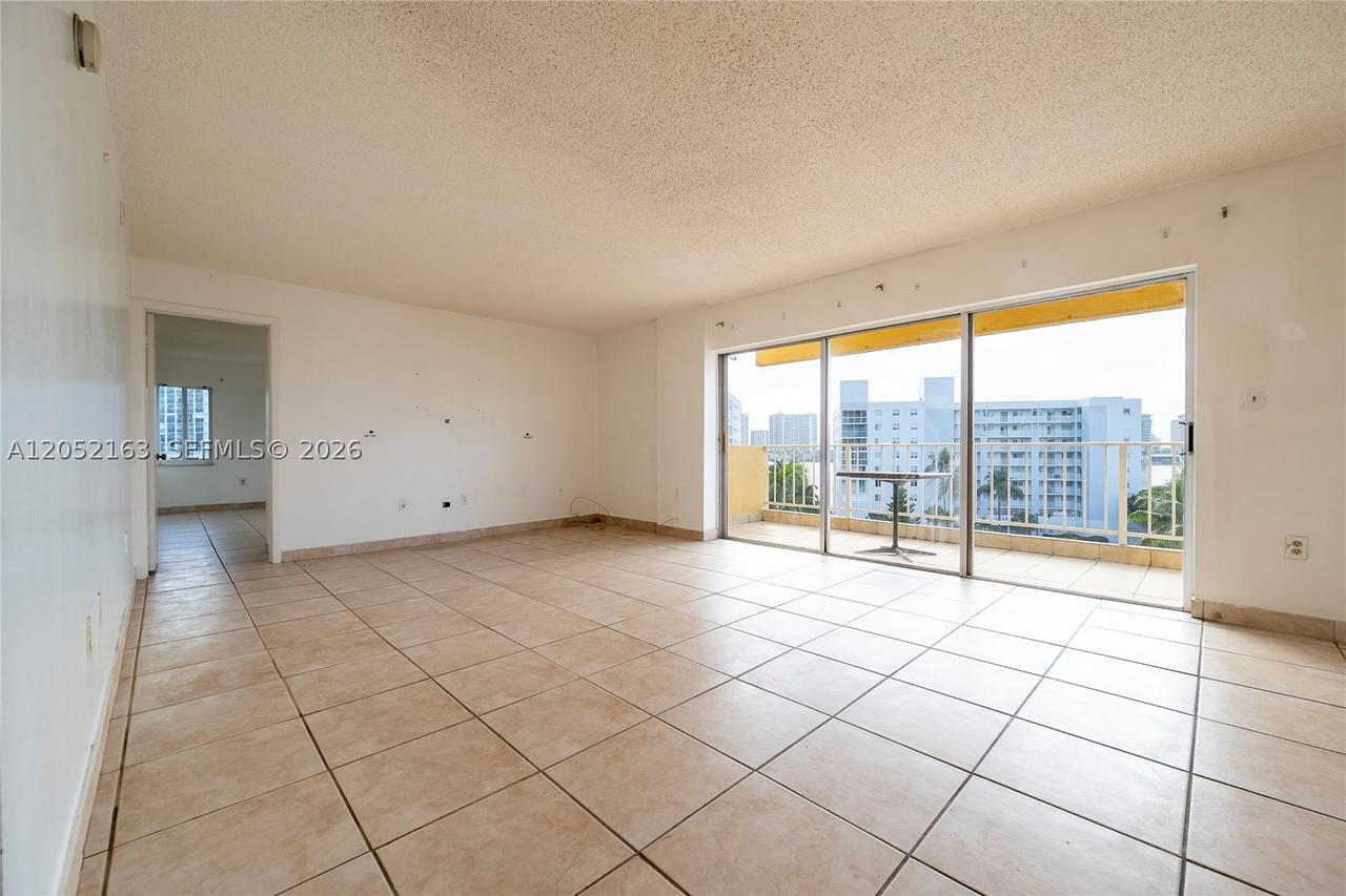 Real estate property located at 200 178th Dr #711, Miami-dade, Marbella Tower Condo, Sunny Isles Beach, FL