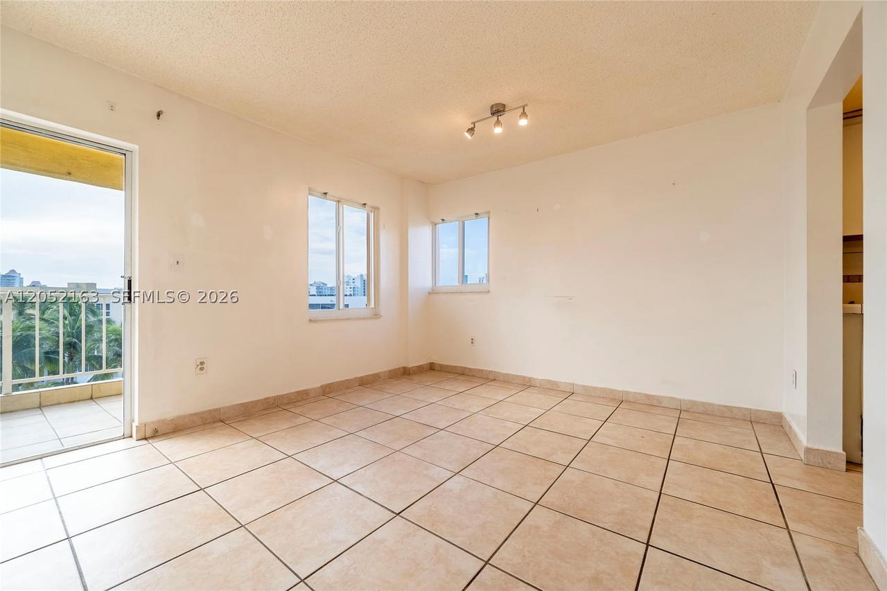 Real estate property located at 200 178th Dr #711, Miami-dade, Marbella Tower Condo, Sunny Isles Beach, FL
