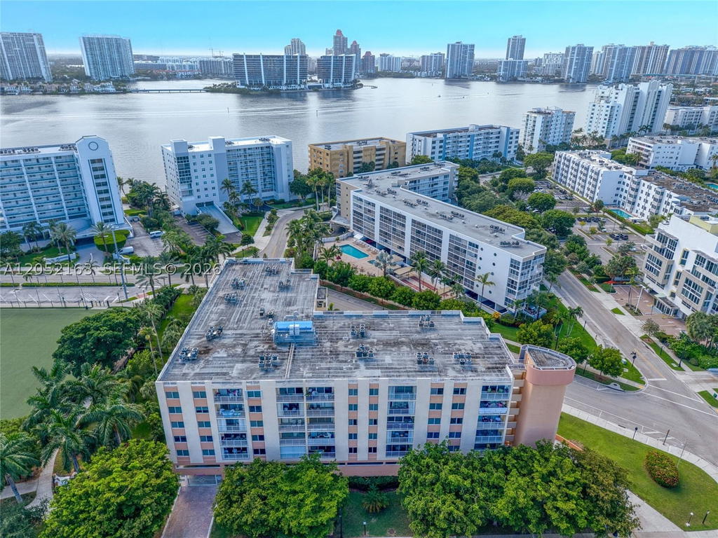 Real estate property located at 200 178th Dr #711, Miami-dade, Marbella Tower Condo, Sunny Isles Beach, FL