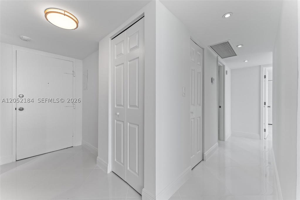 Real estate property located at 7135 Collins Ave #1535, Miami-dade, Burleigh House Condo, Miami Beach, FL